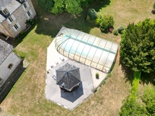 Maison de maitre à vendre 13 pièces LANOUAILLE (24) 2.6 hectares 