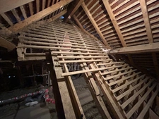Dpt Dordogne (24), à vendre COULAURES maison P11 de 390 m² - Terrain de 4 828,00 m² - Plain pied