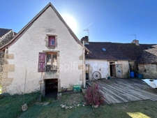 Maison à vendre 3 pièces HAUTEFORT (24)