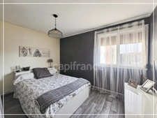 Appartement à vendre 3/4 pièces, cave et parking
