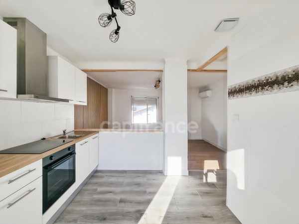 Appartement 4 pièces avec garage et jardin SAINT CYPRIEN VILLAGE (66)