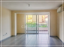 Appartement avec place de parking et garage