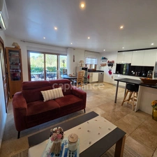BASTELICACCIA (Southern Corsica) near AJACCIO: 360m2 villa with swimming pool and landscaped garden