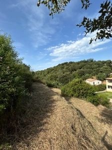 OCANA 30 mns d'Ajaccio beau terrain à bâtir piscinable