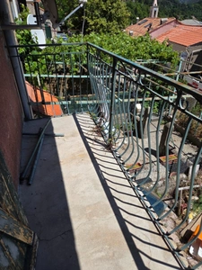 CORSE DU SUD EVISA (20)  T2 dans une maison de village 