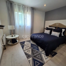 BASTELICACCIA (Southern Corsica) near AJACCIO: 360m2 villa with swimming pool and landscaped garden