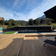 BASTELICACCIA (Southern Corsica) near AJACCIO: 360m2 villa with swimming pool and landscaped garden