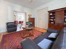 Superbe Appartement Haussmannien Rénové en Plein Cœur de Tarbes