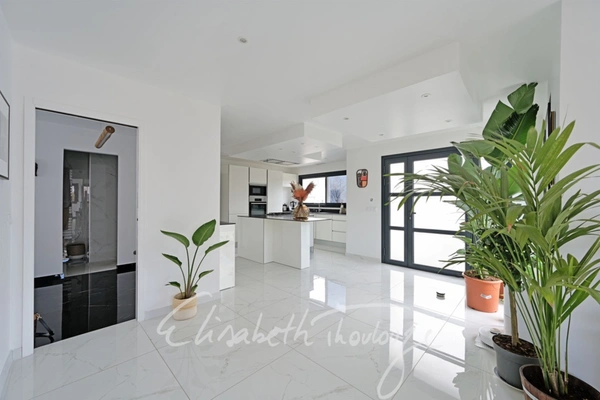 Maison à vendre 5 pièces proche de BAILLARGUES (34)