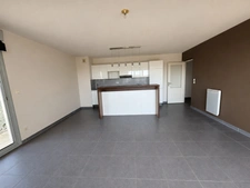 MONTPELLIER HÔPITAUX-FACULTÉS – T4 AVEC TERRASSE DE 27 M², GARAGE ET PARKING
