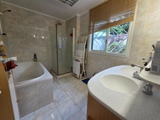 FOR SALE – HISTORIC CREOLE HOUSE ON RUE DE PARIS – SAINT-DENIS