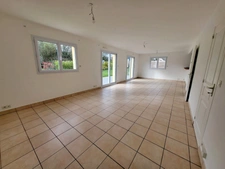 Maison contemporaine à vendre 8 pièces ARGOL (29)