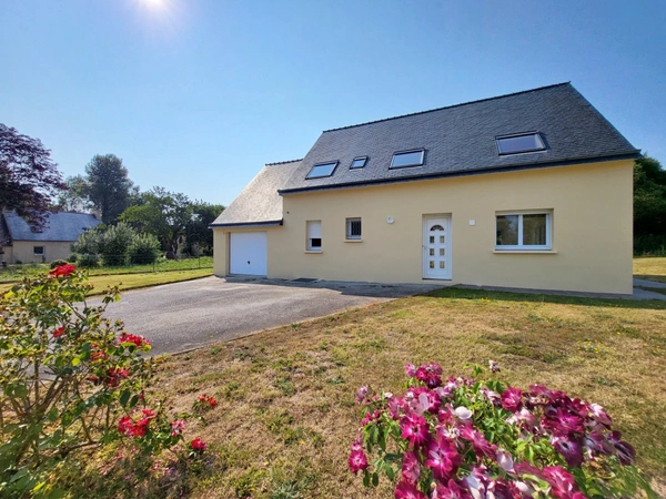 Maison contemporaine à vendre 8 pièces ARGOL (29)