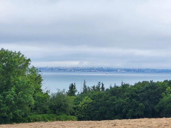 Maison VUE MER à vendre 7 pièces LANVEOC (29)
