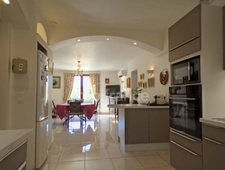 Maison à vendre 8 pièces CRUZY (34)