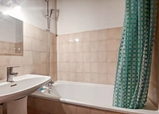 New real estate development of 1 unit in Sisteron (04200)