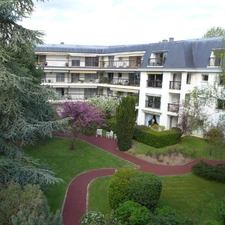 Programme immobilier neuf de 1 lot à Bourg-la-Reine (92340)
