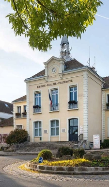 Programme immobilier neuf de 3 lots à Le Mesnil-le-Roi (78600)