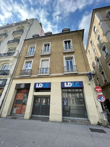 New real estate development of 1 unit in Grenoble (38000)