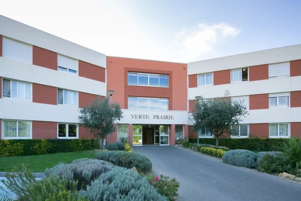 Programme immobilier neuf de 3 lots à Salon-de-Provence (13300)