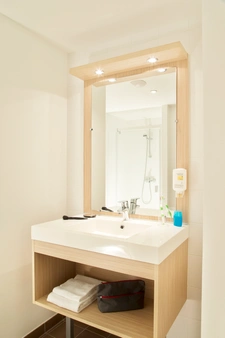 New real estate development of 4 units in Le Havre (76620)