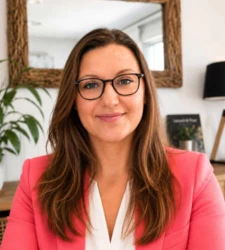 Karine HUGUES, agent commercial immobilier à Salon-de-Provence, 13300