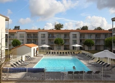 New real estate development of 3 units in Lagord (17140)