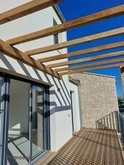 New real estate development of 5 units in Saint-Étienne-du-Grès (13103)