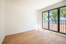 New real estate development of 3 units in Arcueil (94110)