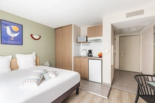 Programme immobilier neuf de 2 lots à Marseille (13002)