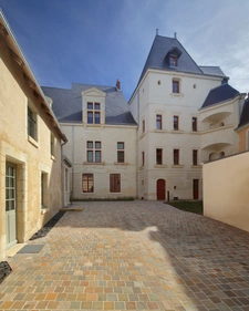 New real estate development of 3 units in Châtellerault (86100)