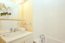 New real estate development of 1 unit in Valence (26000)