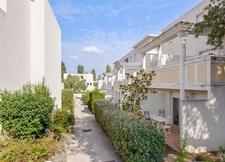 New real estate development of 10 units in Six-Fours-les-Plages (83140)