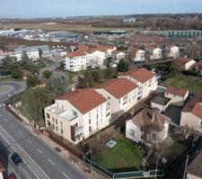 New real estate development of 3 units in Anse (69480)