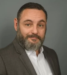 Alexis BAYONNAS, agent commercial immobilier à Châteauneuf-du-Faou, 29520