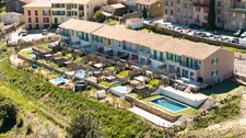 New real estate development of 3 units in La Garde-Freinet (83680)