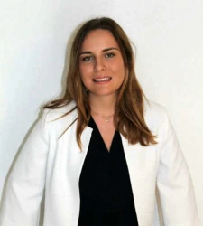 Léa MONNEY, agent commercial immobilier à Saint-Julien-en-Genevois, 74160