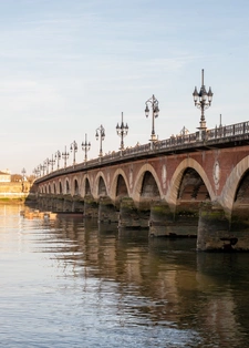 New real estate development of 9 units in Bordeaux (33000)