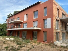 Programme immobilier neuf de 4 lots à Bormes-les-Mimosas (83230)
