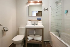 New real estate development of 5 units in Reims (51100)