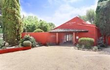 New real estate development of 3 units in Arles (13200)