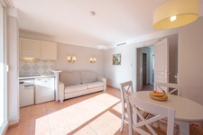 New real estate development of 2 units in Mandelieu-la-Napoule (06210)