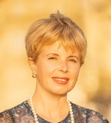 Olena SERRES FILATOVA, realestate advisor in Gap, 05000