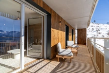 New real estate development of 3 units in Huez (38750)