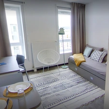 New real estate development of 2 units in Bordeaux (33800)