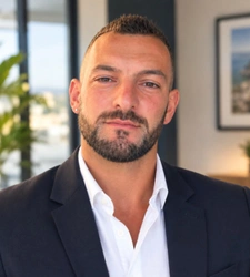 Alexandre SPINOLA, agent commercial immobilier à Utelle, 06450