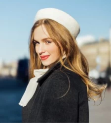 Anastasia MORGUNOVA, agent commercial immobilier à Paris 15e Arrondissement, 75015