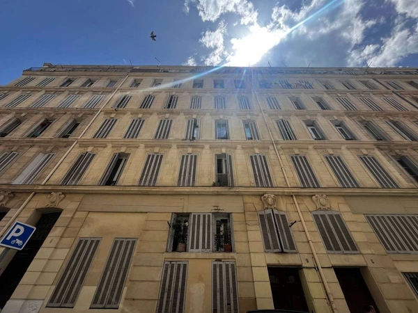 Programme immobilier neuf de 1 lot à Marseille (13002)