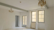 New real estate development of 2 units in Nîmes (30000)