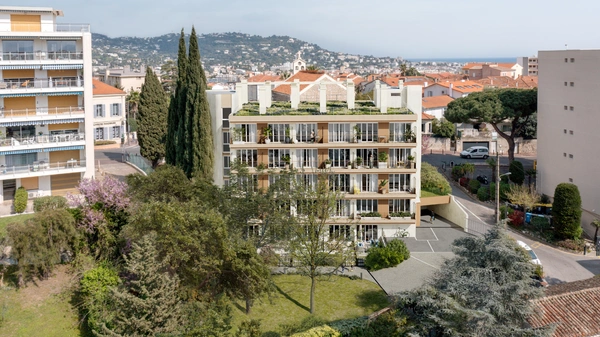 Programme immobilier neuf de 3 lots à Cannes (06400)